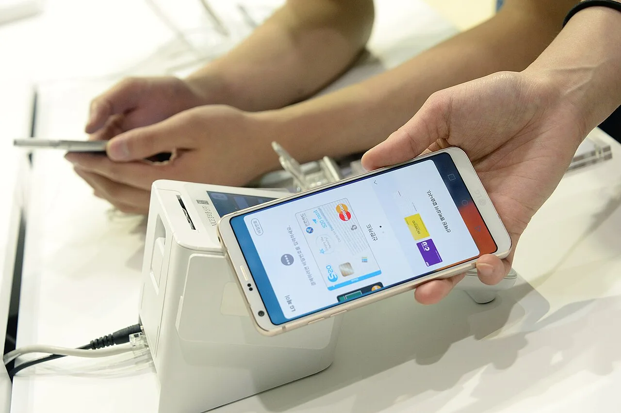 PayNearMe acquires Marr Labs